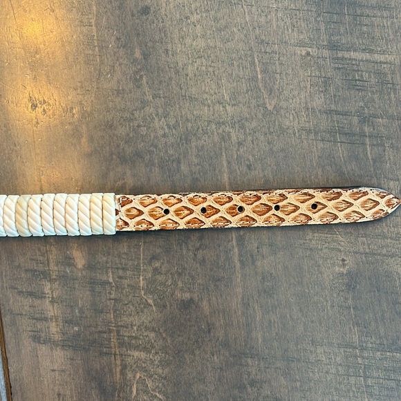 Nanni Belt - Picture 2 of 5